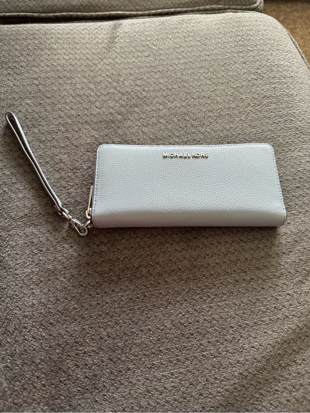 Michael Kors Pebble Blue Zip Wristlet Wallet with Detachable Strap